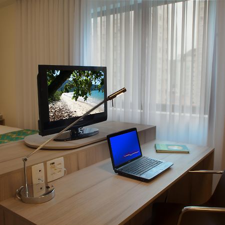 מלון סאו פאולו Radisson Oscar Freire מראה חיצוני תמונה A room at the hotel