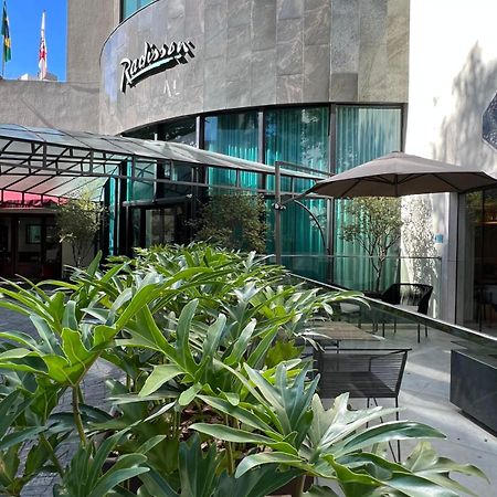 מלון סאו פאולו Radisson Oscar Freire מראה חיצוני תמונה The patio at the new location