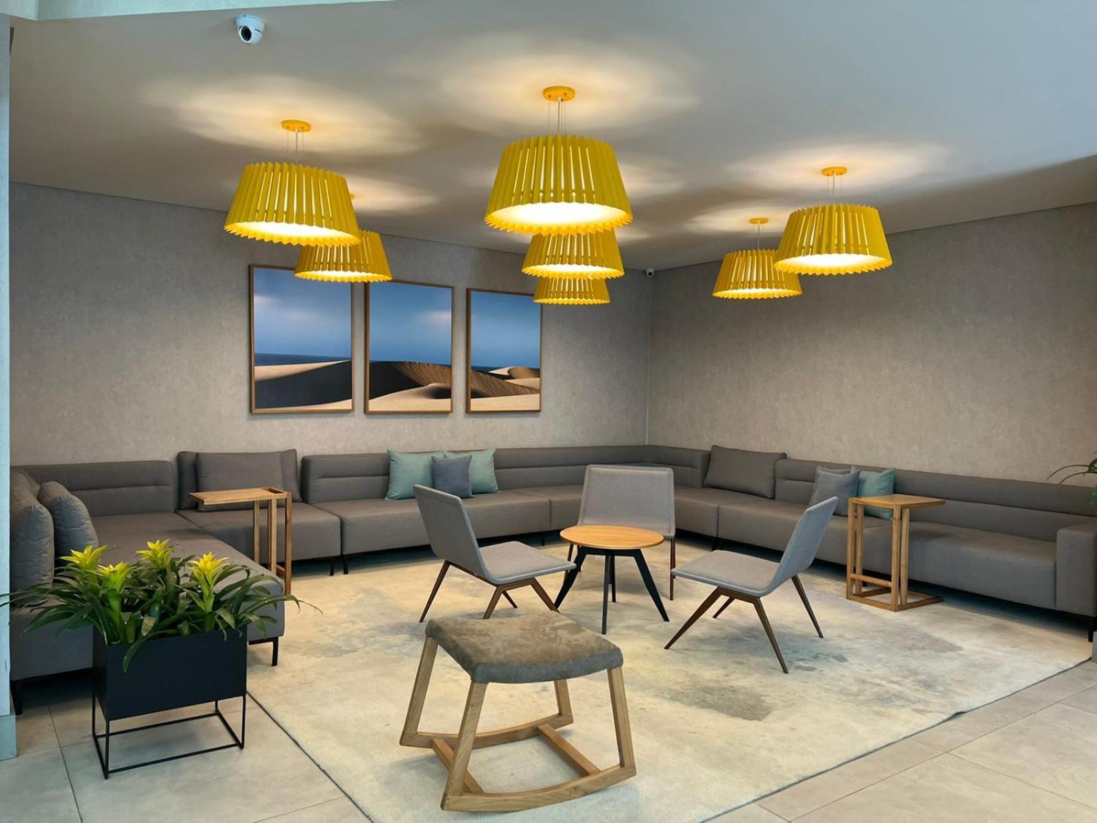 מלון סאו פאולו Radisson Oscar Freire מראה חיצוני תמונה The lounge at Faro Airport