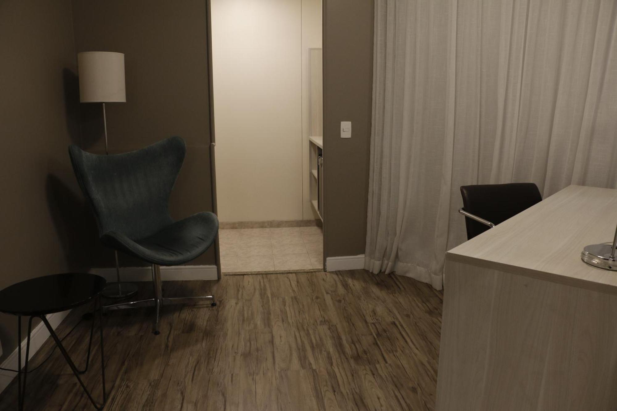 מלון סאו פאולו Radisson Oscar Freire מראה חיצוני תמונה A room with a vinyl floor